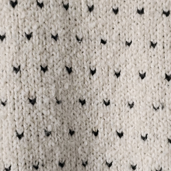 Aerie Over Sized Sweater Size L - Picture 10 of 10